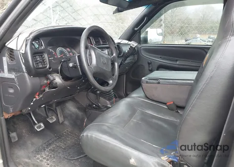 2000 Dodge Ram 2500 St from USA, damaged, VIN 3B7KF26Z8YM226238